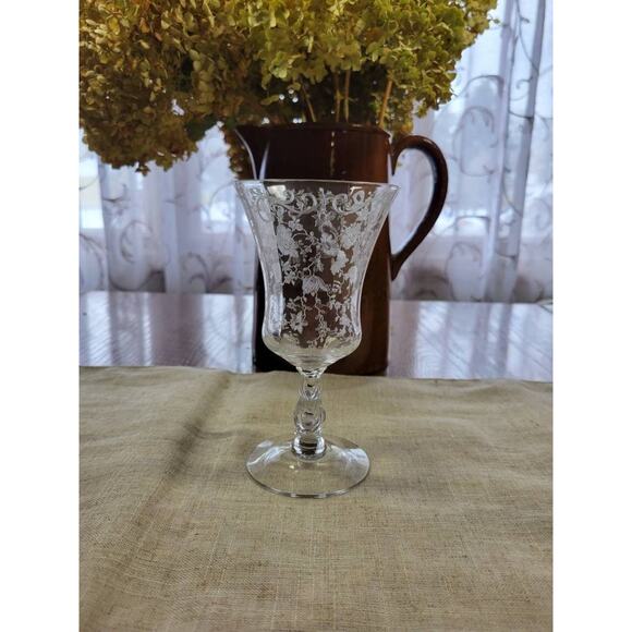 Vintage Cambridge Chantilly Low Water Goblet, Crystal Etched, Clear 6-1/2" 3625 - Picture 1 of 5